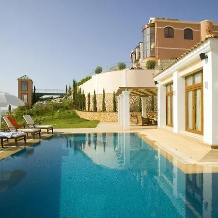 Regina Dell' Acqua Hotell