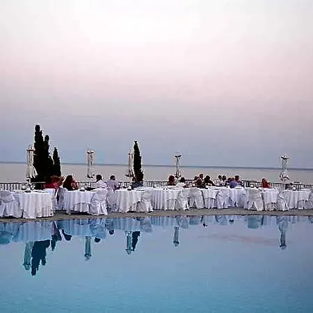 Regina Dell' Acqua Otel 5*