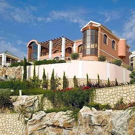 Regina Dell' Acqua Skala (Kefalonia)