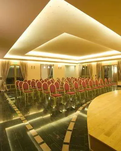 Regina Dell' Acqua Hotel